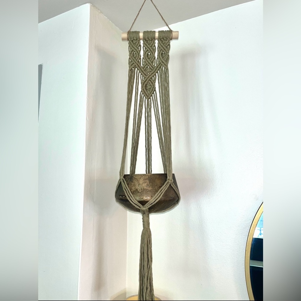 New, handmade olive green macrame plant hanger / will trade
